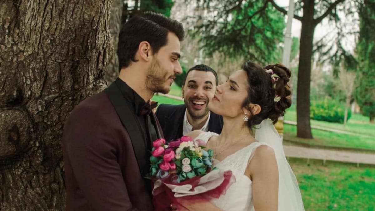 فيلم من اكثر سعادة 2019 Kim Daha Mutlu مترجم