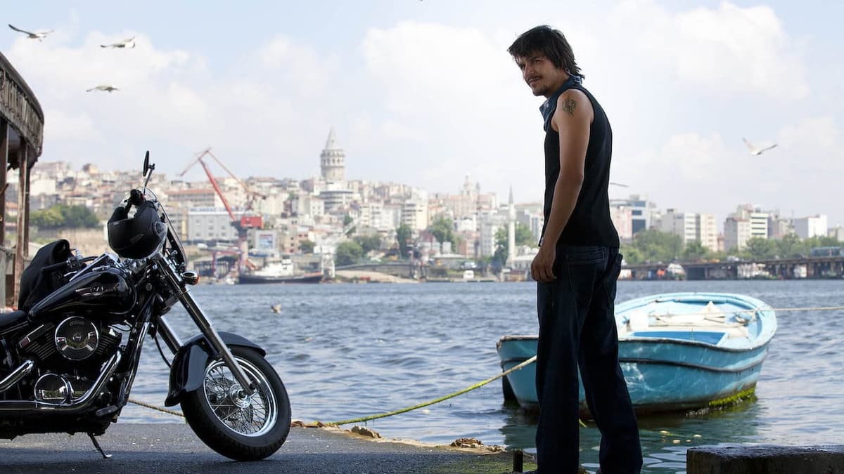 فيلم العشق يحب الصدف 2017 Aşk Tesadüfleri Sever مترجم