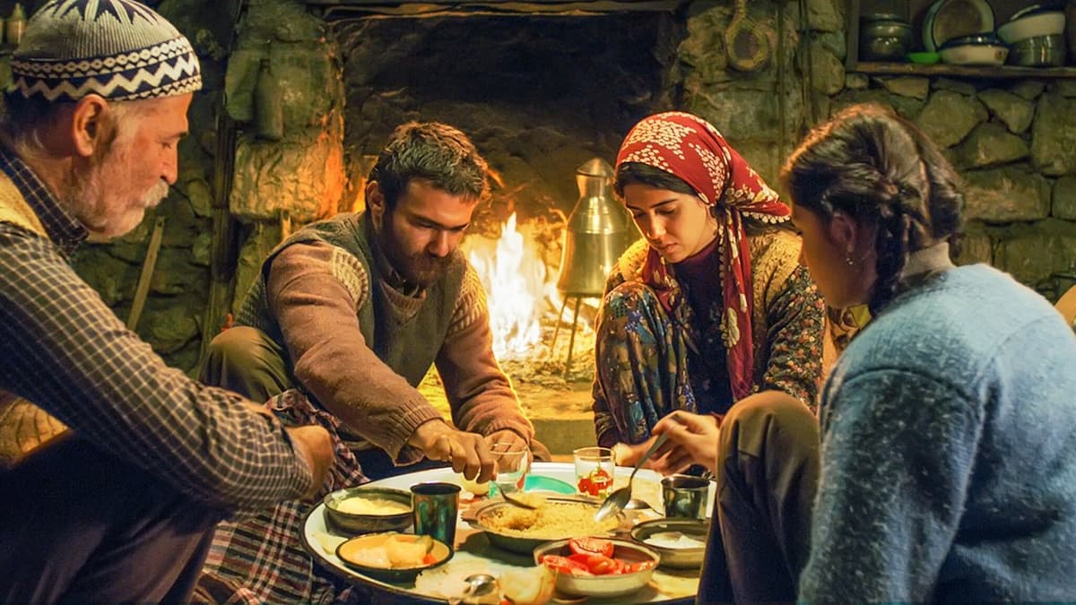 فيلم قصة ثلاث اخوات 2019 A Tale of Three Sisters مترجم