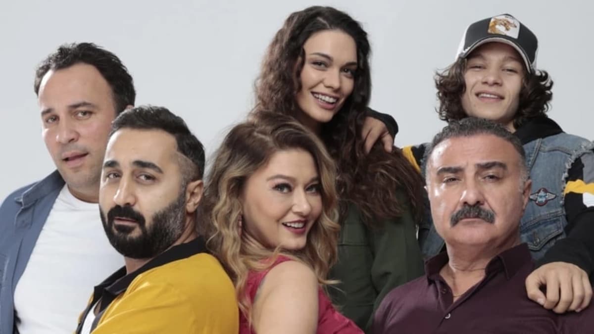 فيلم من هذه العائلة 2022 Kim Bu Aile مترجم